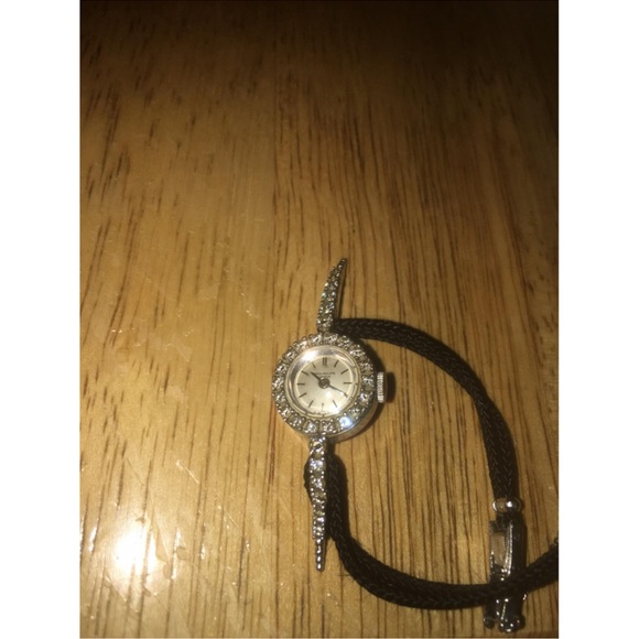 Authentic Patek Philip platinum vintage diamond watch - Picture 2 of 6